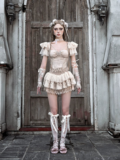 Fliegender Jacquard-Ballett-Top mit gebrochenen Ärmeln und schmalem Träger