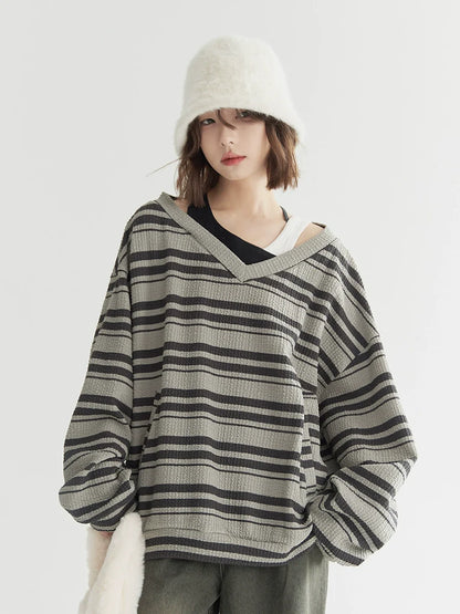 Piece Loose Faux Two Top Border