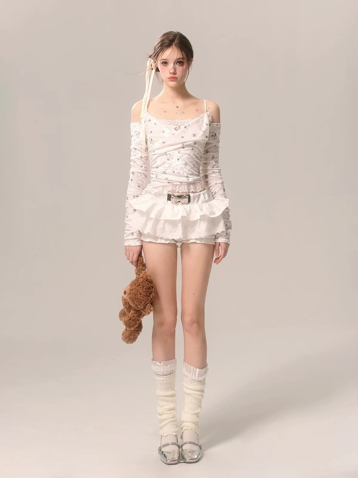 Long Velvet Off-Shoulder Floral Small Lace T Suspender