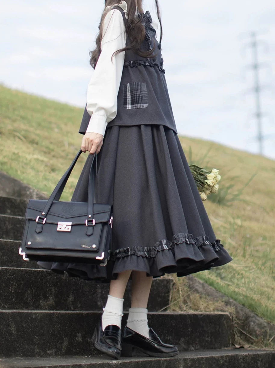 フリル風チェックスカート フリルスーツ+リボン ホワイトカレッジオリジナルシャツ フリル+ベスト