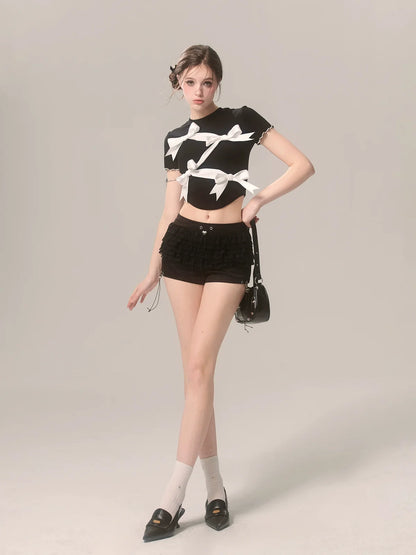 ショートブラックリボンスリムニッチTシャツ