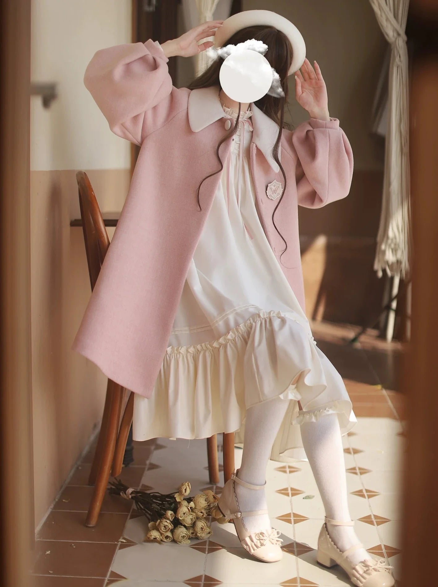 Badge Pink Frilled Doll + Lolita + Dress Off-White Coat Collar