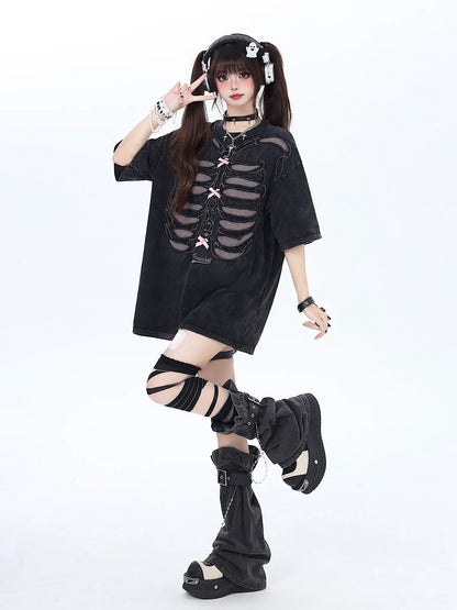 Loose Dark Subculture in T-Shirt Hole American the Wall