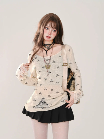 Round Logo Sheer Damage Neck Top