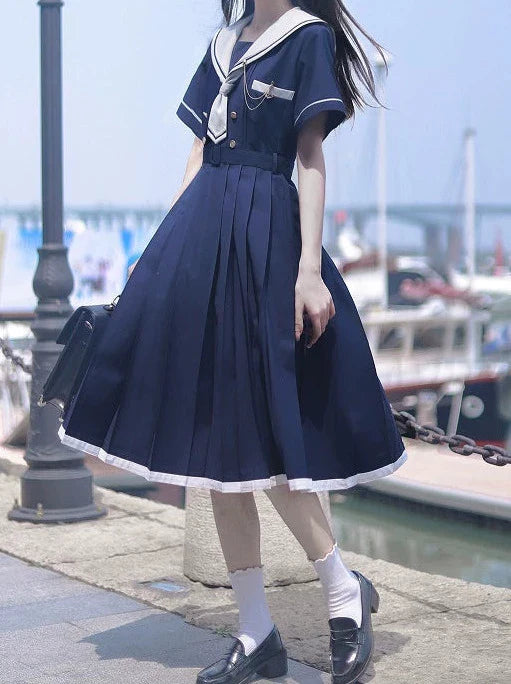 Robe style collège col plissé marin