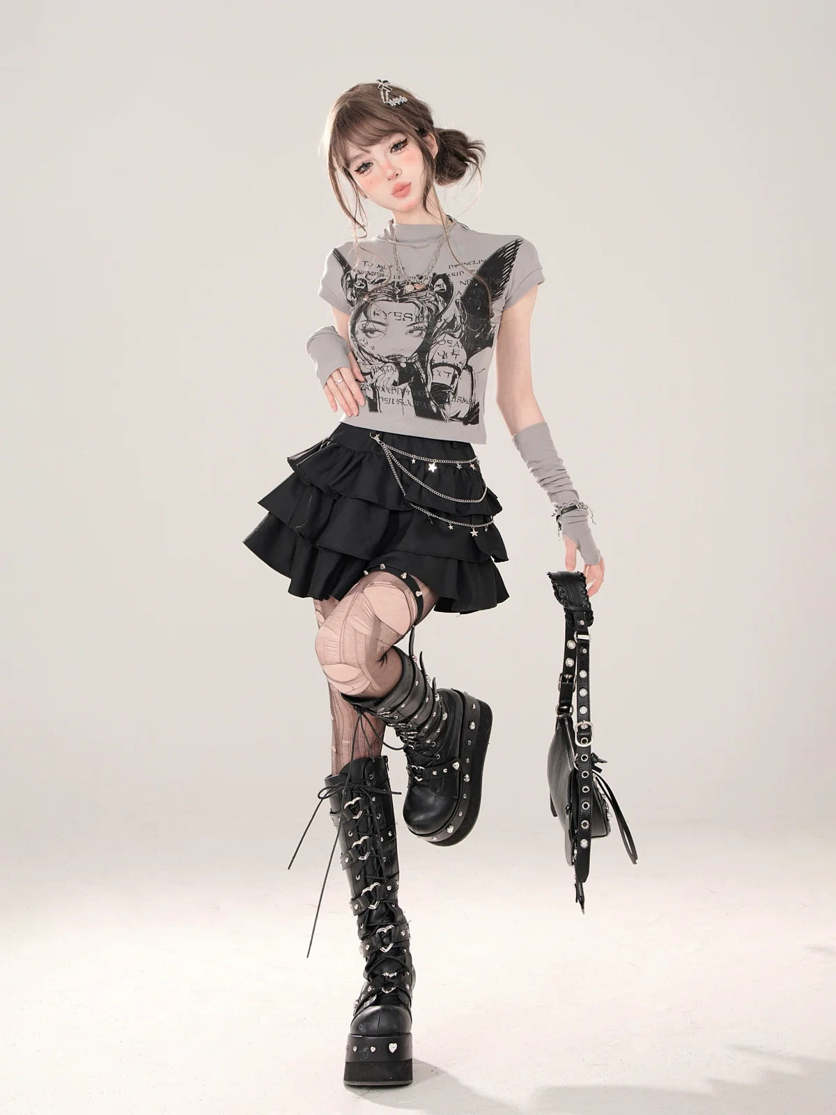 ショートタートルネック + スモールTシャツプリント グレー 地球儀イラストスリーブ