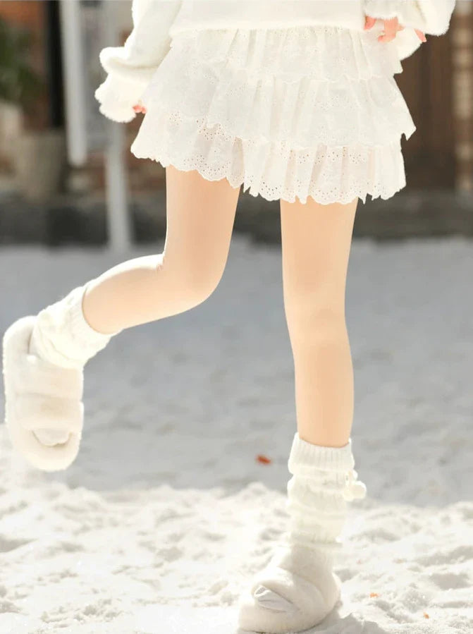 Süßer Lagenkuchenrock aus Spitze