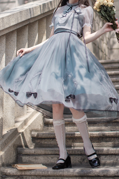 ブローチドレス ノスタルジックリボントップ + 旅するアリスアウター