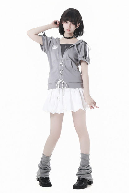 フード付きスカート レースアップトップス + ゆったりTシャツバルーン