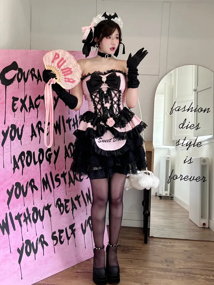 Schwarzes und rosafarbenes trägerloses Prinzessinnen-Korsett-Top mit Schnürung / Schwarze Spitzen-Pumphose