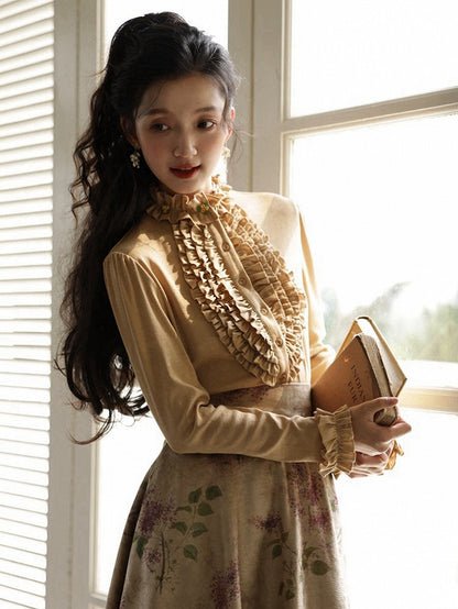 ミルクホワイト/カーキ ヴィンテージフローラルフリルトリムブラウス