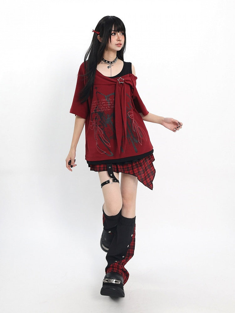 Cutout Shoulder Tee with Bow Print in Red - Catwish