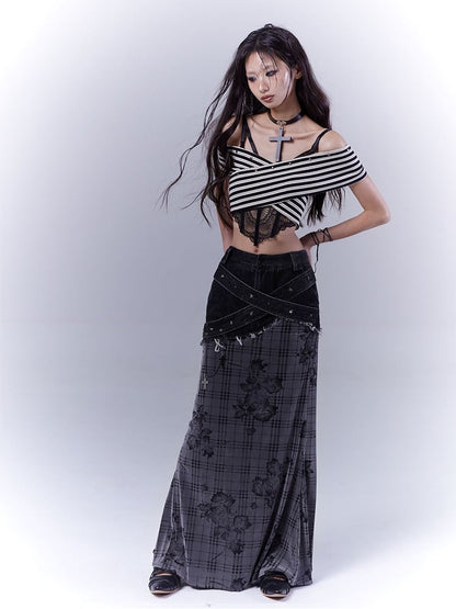 オフショルダーのホワイトネックラインのスタッズ付きストラップレストップ、ブラックストライプ