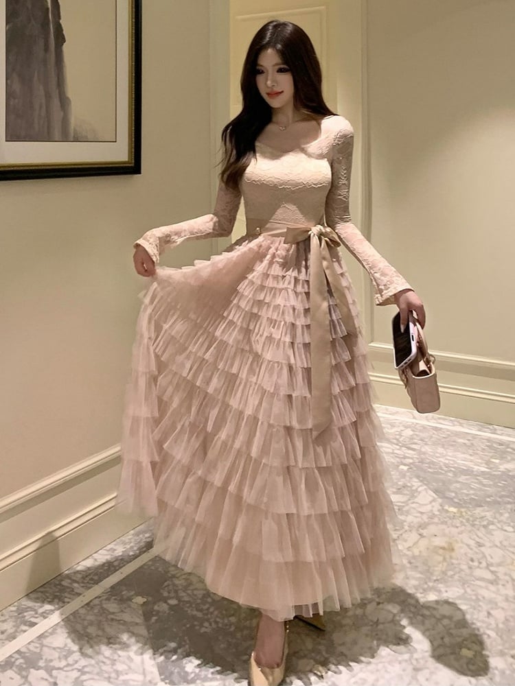 Tiered (Fleece-Lined) Lace Vintage Cake Off-Shoulder French Dress