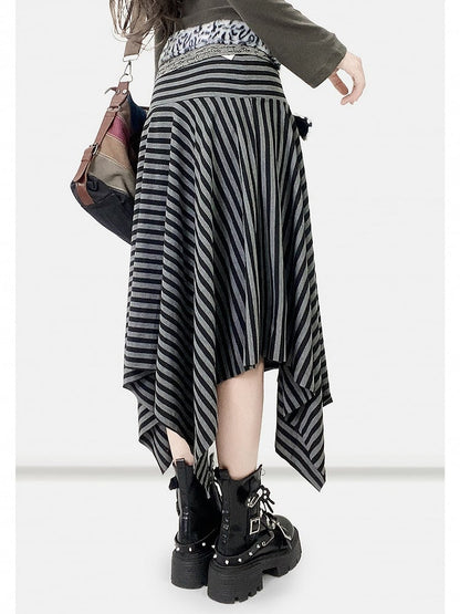 Gestreiftes Muster Y2K Schwarzer Taschentuchsaum