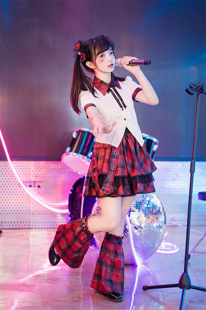 赤いチェック柄バックルストラップ太もも丈アイドルロリータスカート