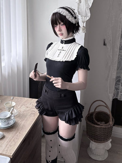 Ruffled Black Gothic-Style Shorts - Damn Girl
