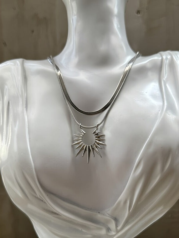 Silver Layered Sun Pendant Necklace - YSHXS