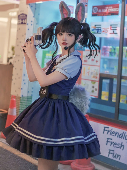 グレーのぬいぐるみウサギのしっぽ