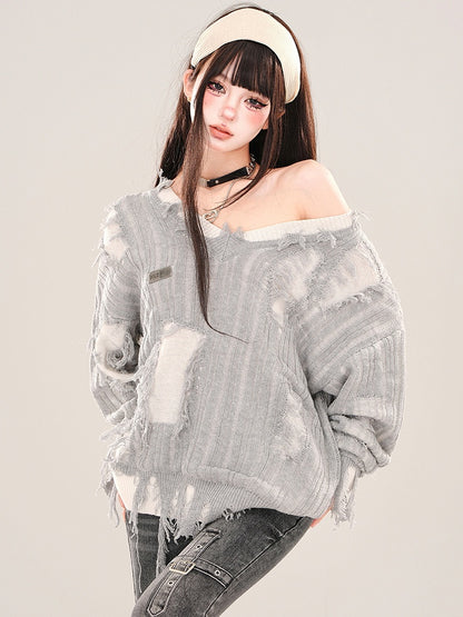 ブラック/グレー ダメージ加工 ホールズ フェイクツーピース Vネック ルーズセーター