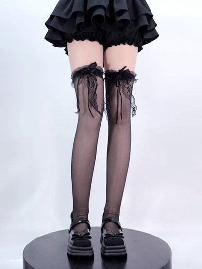 Schwarz/Weiße Overknee-Strümpfe mit Spitzenschleife an den Bündchen