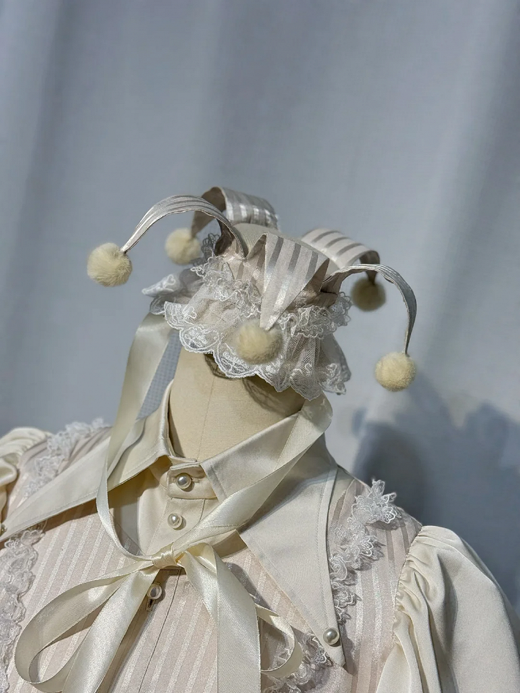 Apricot Circus Hat Black / Clown Mini