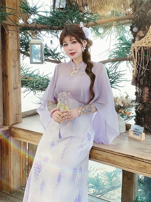 Qipao Design Kleid Plus Size Cheongsam Stil Lila Print Cape Glyzinien