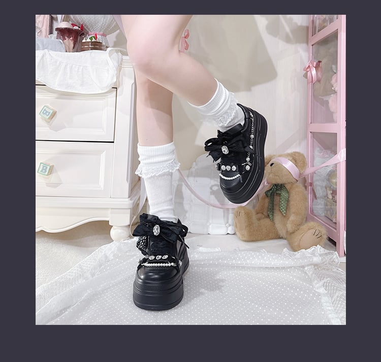 Top at Jirai Kei Black Bow Platform Sneakers with