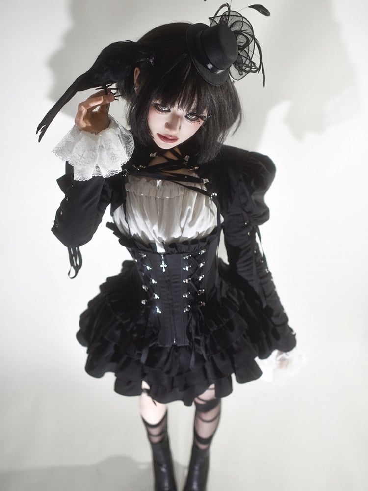 Cropped Lace-Up Bolero in Black - Moonveil Manuscript