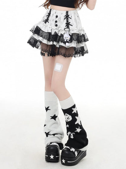 レースブラックトリムライトグレーキティプリントティアードスカート