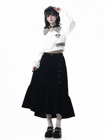 Accents with Plaid Sweatshirt Cropped White