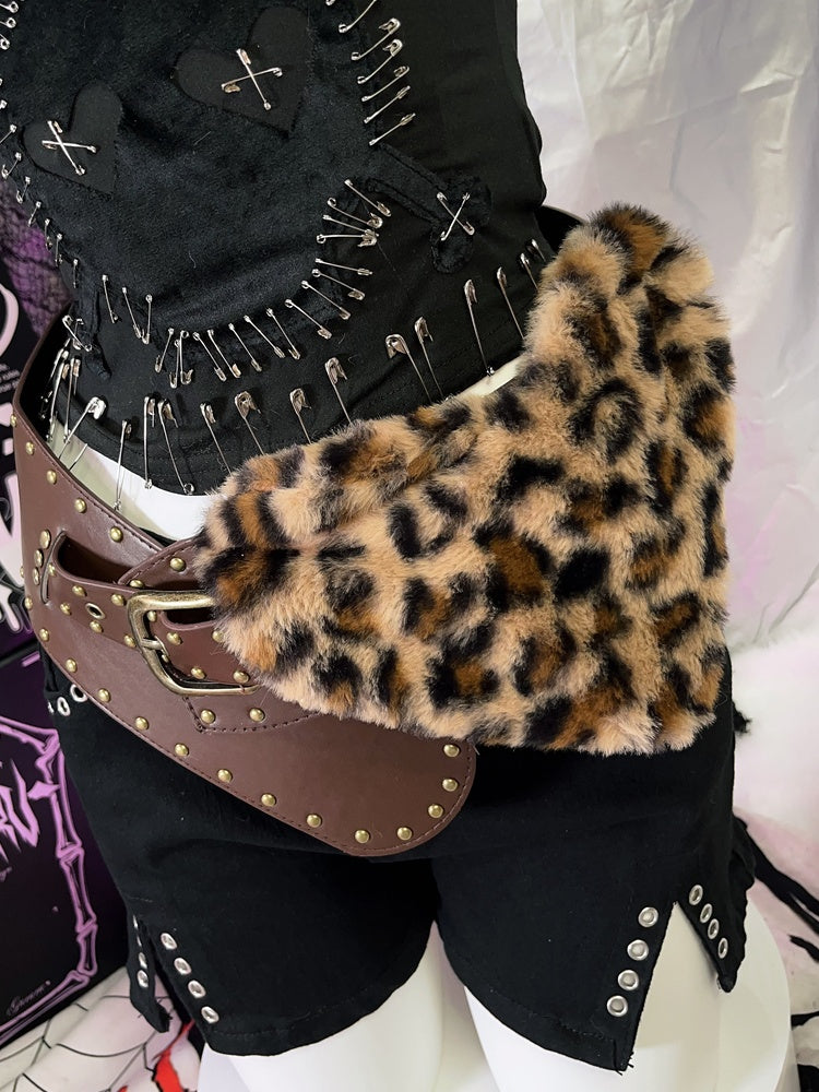 Brown Heart-shaped Leopard Plush Buckle Belt