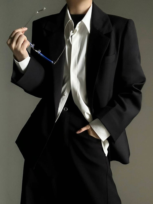 Black Collar with Notched Front Button Blazer - Ouji