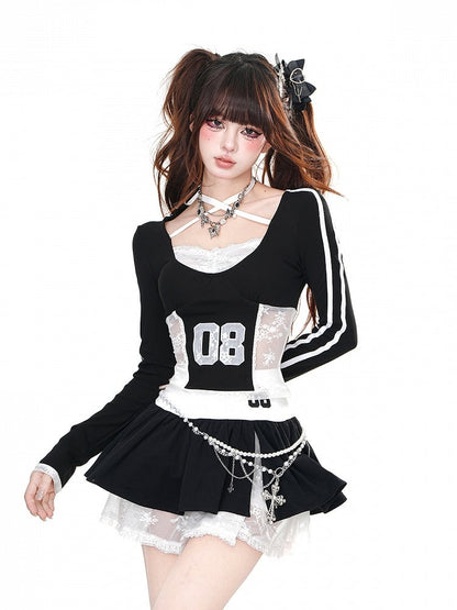 ブラックの太もも丈レースティアードパフィースカート