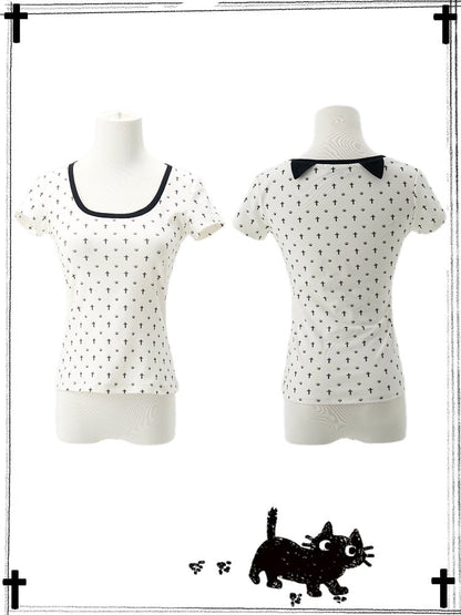 猫の足跡プリントの猫耳とTシャツのホワイト、オールオーバーブラッククロスパステルゴシック