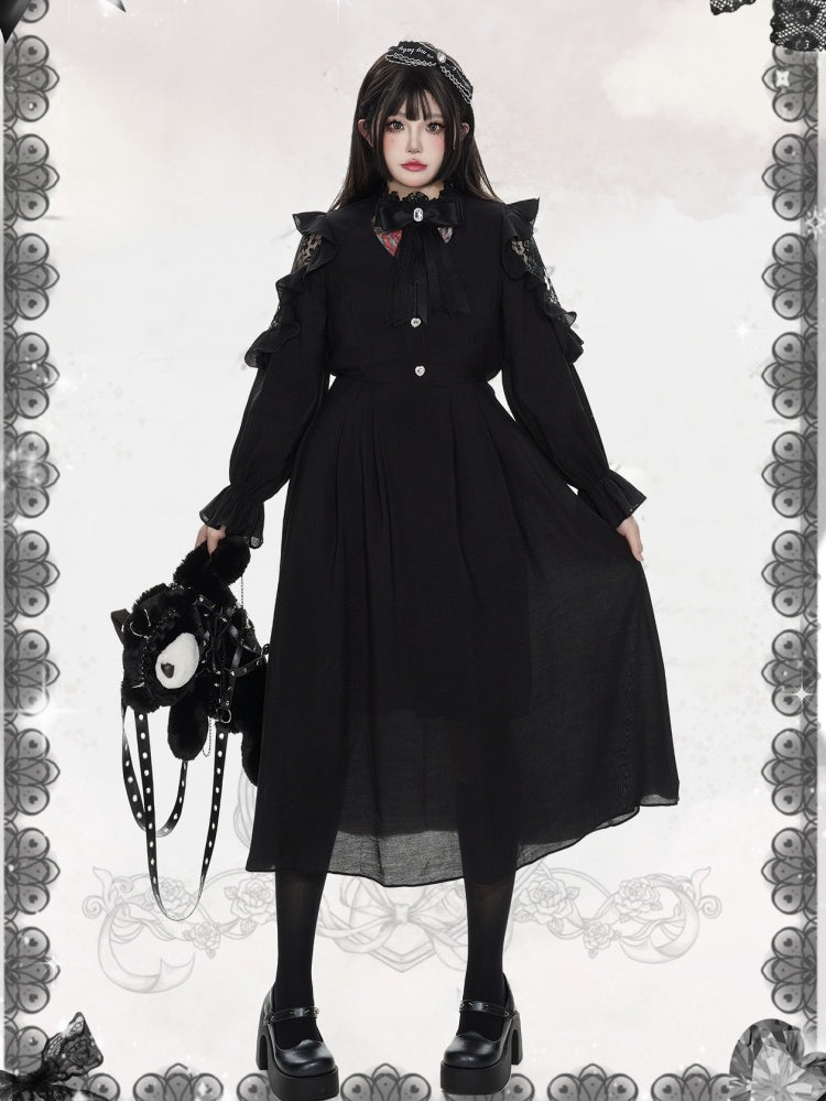 Plus Size Heart Button Black Lace Patched Long Dress
