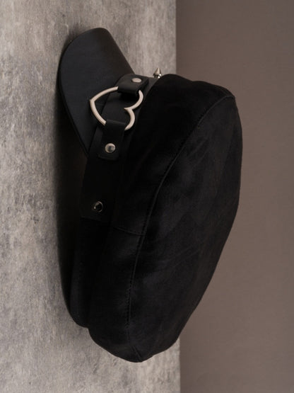 Gothic Details Heart Ring Black Studs Hat Beret