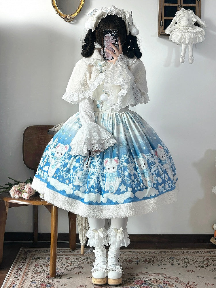 ホワイトのスカラップアイレットトリミング冬用フリースケープ