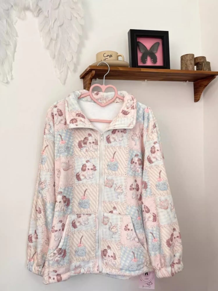 Dicker Pyjama-Satz mit buntem Patchwork-Print