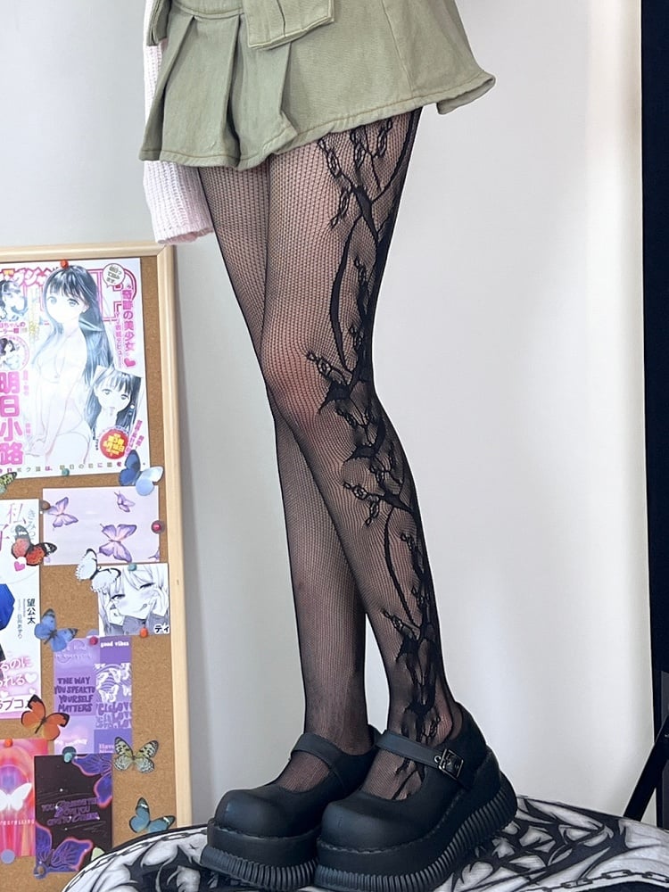 くり抜き赤/黒タイツ