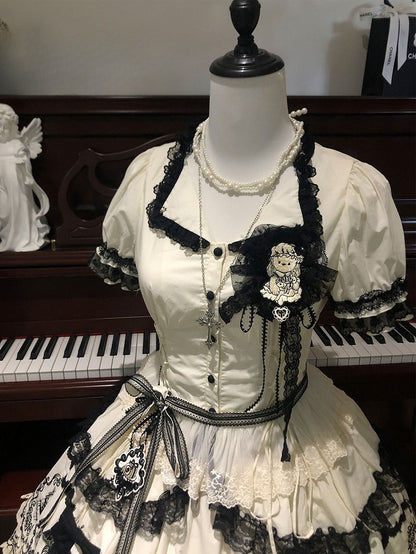 Lolita with Black Sleeves White Trims Elegant Lace Puff Blouse