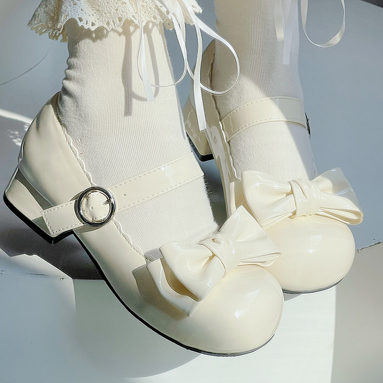 Süße Lolita-Mary-Janes mit Schleife und runder Zehenpartie und Blockabsatz in Aprikosen