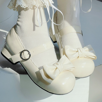 Süße Lolita-Mary-Janes mit Schleife und runder Zehenpartie und Blockabsatz in Aprikosen