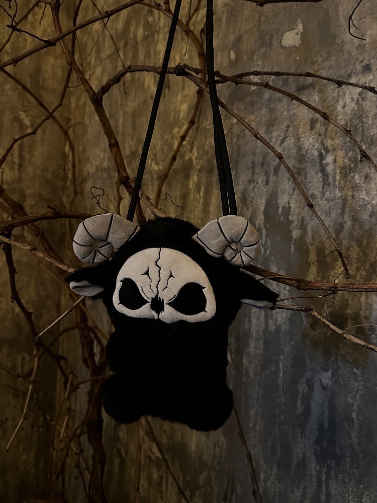 Black Grim and Doll Y2K Gothic Bag Plush White Reaper