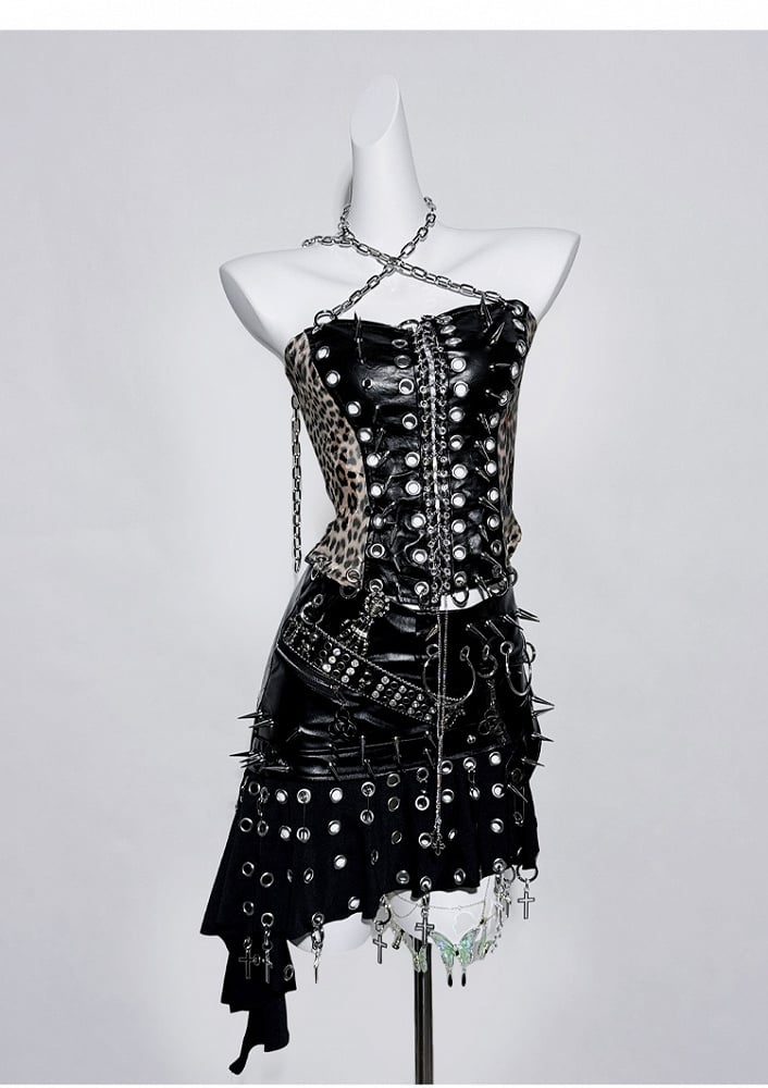 Black Halter Neck Leopard Pattern Stud Ring Corset Top