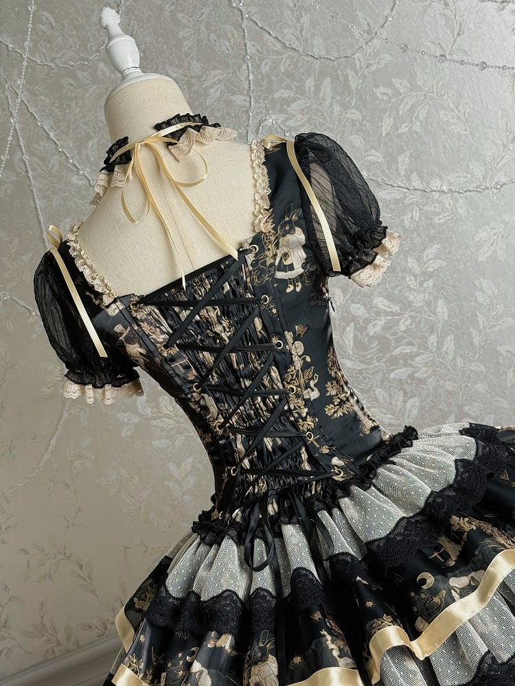 Print Puff Kurzes Goldkleid Korsett Bunny Lolita und schwarze Kitty-Ärmel
