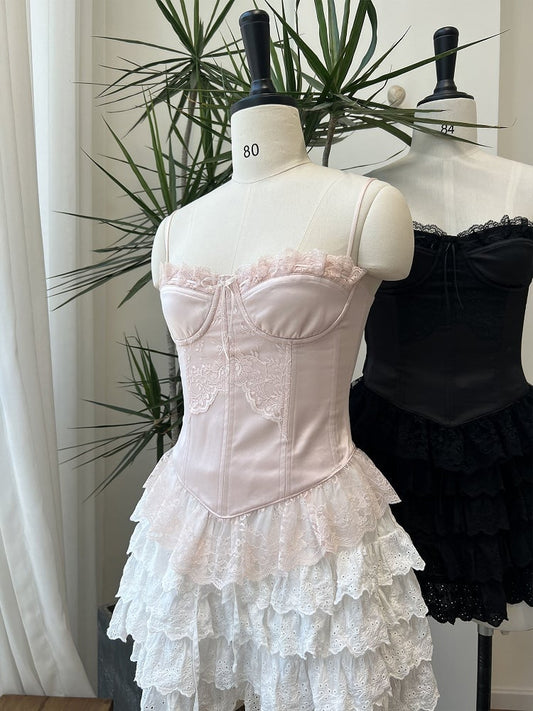 Rosa Satin-Korsett-Top mit Spaghettiträgern und Stäbchen