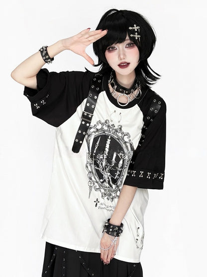 Shoulder Punk on Buckle Frame Print Picture with Cuffs Candelabra Rock Black White T-Shirt and - Details