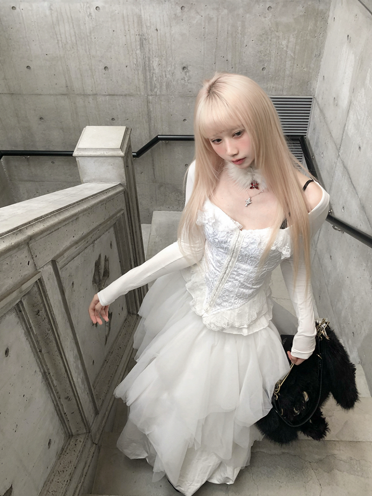 Embossed Lace-Up Back with Jacquard Lace Black/White Top Sleeve Frill Long