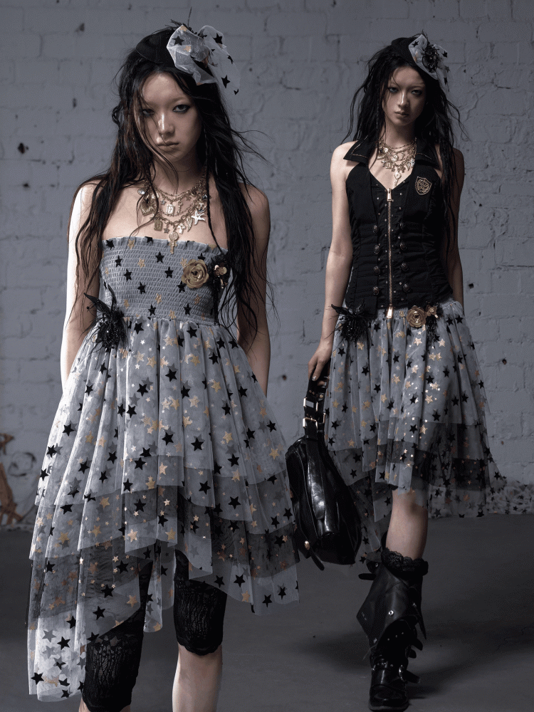 Kleid Balletcore Stufenrock aus Netzstoff, trägerlos, Grau/Asche